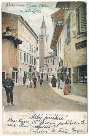 Gorizia, Görz, Gorica ; Via del Duomo / vue sur la rue, magasin (EB)