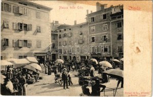 1933 Trente, Trient (Südtirol) ; Piazza delle Erbe, Domenico Valentini, Caffe Commercio, Gius Vittorio Suster ...