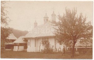 ~1917 Moara Nica (Suceava), Biserica de lemn / prawosławna drewniana cerkiew, żołnierz K.u.k. zdjęcie (fl)