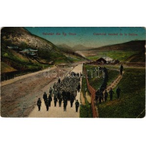 Targu Ocna, Aknavásár; Convoiul venind de la Saline / váleční zajatci přicházející ze solného dolu, vojáci (EK...