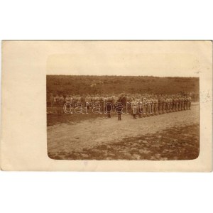1920 Magyar katonák csoportja / Węgierskie wojsko, grupa żołnierzy. zdjęcie (EK)