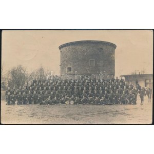 1916 Erfurt, Német katonák csoportképe / Niemieckie grupowe zdjęcie wojskowe z I wojny światowej + Lazarett Eisenbahndienstgebäude Erfurt (EK...