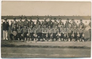 1928 Braila Dacia futballcsapat, focisták / Squadra di calcio FC Dacia Braila, giocatori di calcio. foto (vágott / taglio...