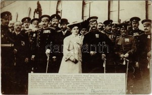 1903 I. Sándor szerb király és felesége Draga Masin tisztjeik körében nem sokkal a meggyilkolásuk előtt ...