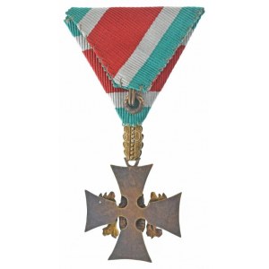 1923. I. Osztályú Tiszti Szolgálati Jel aranyozott bronz kitüntetés eredeti mellszalaggal T:AU,XF / Hongrie 1923. ...