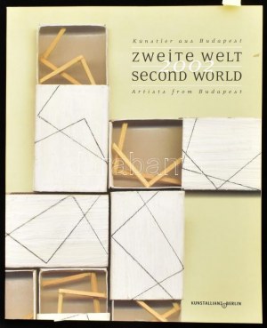 Künstler aus Budapest. Zweite welt 2002 Secondo mondo. Artisti di Budapest. Az egyik művész, Maurer Dóra (1937- ...