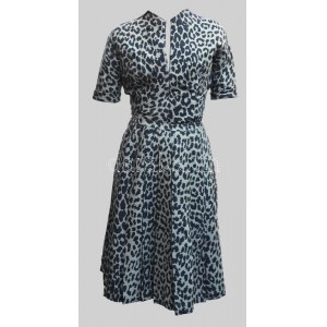 Christian Dior Haute Couture Jungle kétrészes day dress. A ruhát viselő Lénárd Angéla (1921-2004...