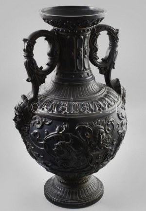 Johann Maresch neoreneszánsz bronzírozott kerámia váza. Bécs, 1880 körül, korának megfelelő kis lepattanásokkal...