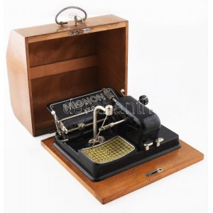 1923 circa AEG Mignon tipusú mutatópálcás írógép magyar betűkkel. Az írógép-történelem rendkívül érdekes darabja...