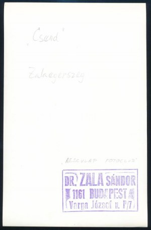 ca. 1974 Dr. Zala Sándor budapesti fotóművész pecséttel jelzett, feliratozott, vintage fotóművészeti alkotása (Csend)...