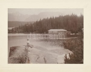 1902 Csorba-tó a Tátrában, fotó kartononon, Bp., Calderoni és Társa, a hátoldalán Hopp Ferenc (1833-1919) optikus...