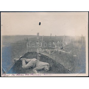 1915 Galícia Olesza elesett katonák, törött üvegnegqtívról előhívott fotó / 1915, Galizien, Olesa fallen soldiers...