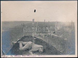 1915 Galícia Olesza elesett katonák, törött üvegnegqtívról előhívott fotó / 1915, Galizien, Olesa fallen soldiers...