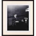Stanisław Szukalski (1893 Warta u Sieradzu - 1987 Los Angeles), Autoportrét u stolu, asi 1920/2021