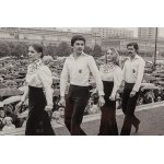 Chris Niedenthal (nar. 1950, Londýn), Varšava, módní přehlídka během 'Cepeliády' u PKiN, 1976/2024