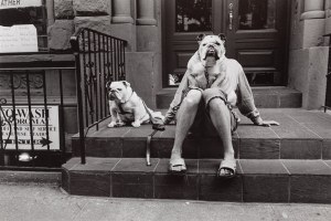 Elliott Erwitt (ur. 1928, Paryż), New York City, 2000/2023