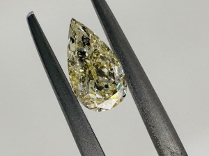 FANCY COLOR DIAMOND 0.41 CARATS YELLOW COLOR - CLARITY SI3 - PEAR CUT - GEMMOLOGICAL CERTIFICATE MAROZ DIAMONDS LTD ISRAEL DIAMOND EXCHANGE MEMBER - LASER ENGRAVED NUMBER IN THE CROWN - BB40301-5-LC
