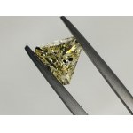 FANCY COLOR DIAMOND 0.81 CARATS YELLOW COLOR - CLARITY I1 - TRIANGULAR CUT - GEMMOLOGICAL CERTIFICATE MAROZ DIAMONDS LTD ISRAEL DIAMOND EXCHANGE MEMBER - LASER ENGRAVED NUMBER IN THE CROWN - BB40301-6-LC