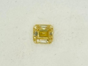 DIAMOND 0.77 CTS N.F.INTENSE YELLOW, EVEN - SI1 - GIA - HR20901-15