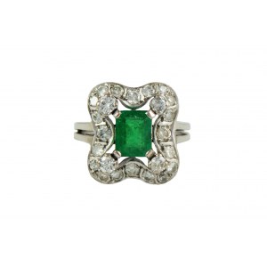 Zlatý prsten, smaragd 1,45 ct, diamanty 1,37 ct liber