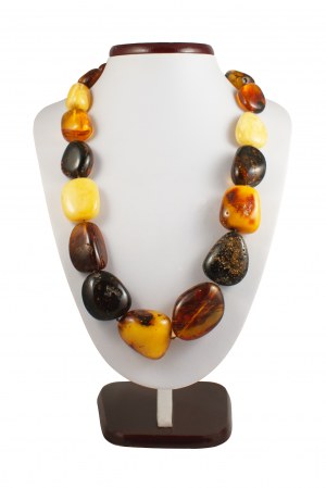 Collana di perle d'ambra multicolore