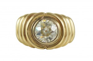 Gold signet ring 3.11 ct I/VS2