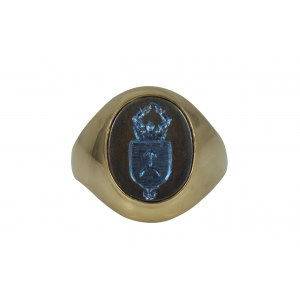 Zlatý pečatný prsteň s erbom rodiny Ogończyk kovová plastika