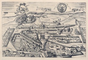 ŁOWICZ. Pohľad na mesto z vtáčej perspektívy; v hornej časti erby Ciołek a mesta Łowicz; prevzaté z: Civitates Orbis Terrarum