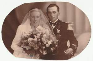 5 photos représentant le capitaine de corvette Franciszek Pitułka (pendant la Seconde Guerre mondiale, commandant adjoint du destroyer ORP 