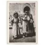 BLISKI Wschód. Zestaw 5 fot. cz.-b., z pobytu żołnierzy polskich na Bliskim Wschodzie, 1944 i 1946