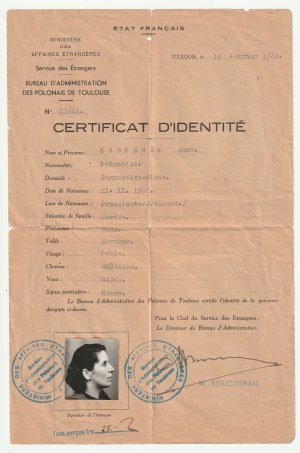 FRANCIA. Insieme di 4 documenti di Anna Kasperek, membro dell'Associazione Maria Konopnicka delle donne polacche in Francia.