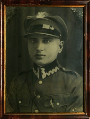 PORTRET of a soldier. Stanislaw father of Eugene, born 1906