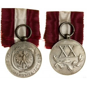 Polsko, Stříbrná medaile za dlouholetou službu (XX let), od roku 1938, Varšava