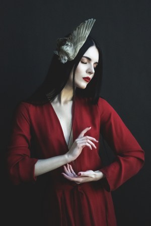 Olga Shevchuk (née en 1991), Scarlet Witch III, 2022
