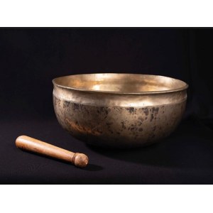 Playing Buddhist bowl, Nepal