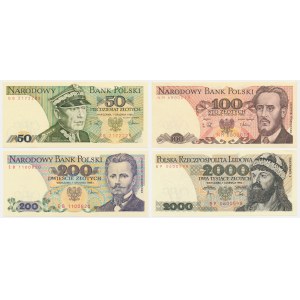 Zestaw, 50-2.000 złotych 1982-88 - pierwsze serie roczników (4 szt.)