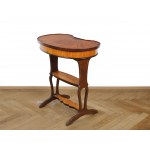 Small kidney-shaped table, Biedermeier, around 1830/40