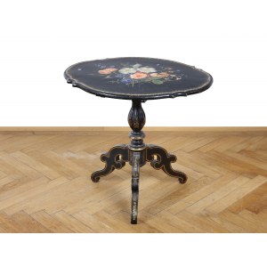 Příruční stolek, 19. století