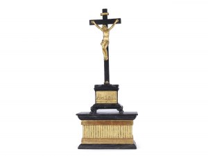 Cross with base