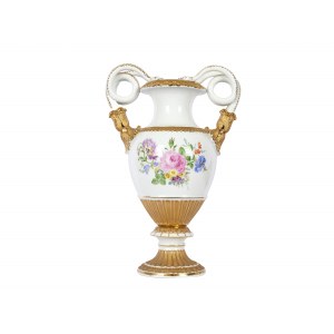Vase avec anses en forme de serpent et décor floral, Meissen