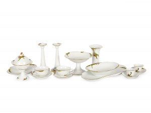 17-piece porcelain set, Meissen, Holly decor