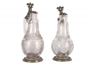 Paire de cruches en verre baroque pour le vinaigre et l'huile