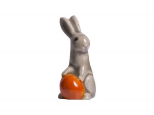 Keramos Vienna c. 1920/25, Easter bunny with egg (small)