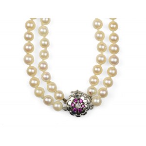 Dvojradový perlový náhrdelník