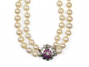 Collier de perles à double rangée