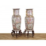 Pair of vases with wooden base, China