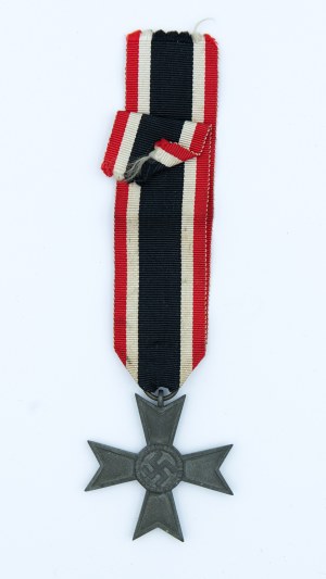 Croce d'argento al merito di guerra 1939 - Terzo Reich con nastro originale
