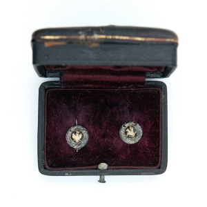 A pair of earrings with a patriotic motif - the Polish-Lithuanian Commonwealth