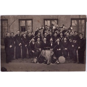Foto di gruppo - orchestra dell'Unione dei lavoratori postali della Bassa