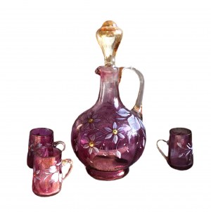 Decorative decanter and glasses set